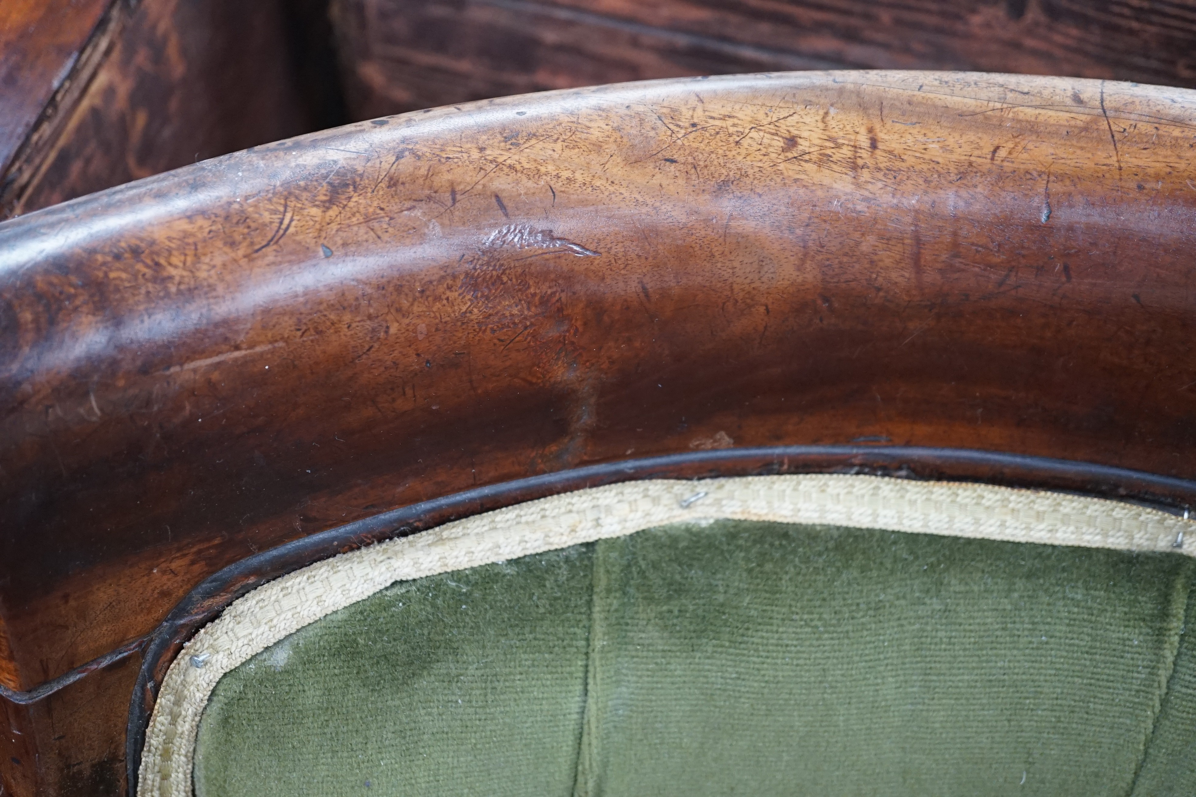 A William IV mahogany library chair, width 61cm depth 64cm height 92cm